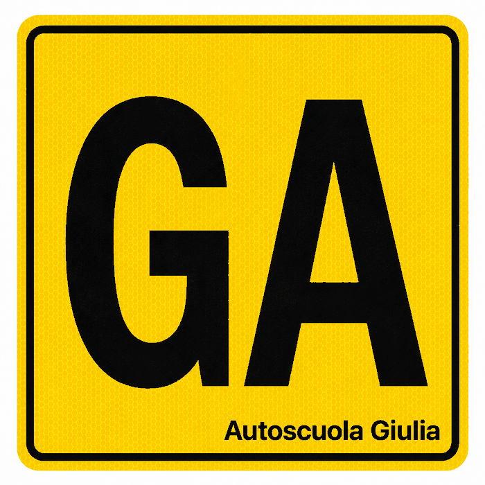 Contrassegno GA per la guida accompagnata: lettere nere su fondo giallo retroriflettente, Autoscuola Giulia